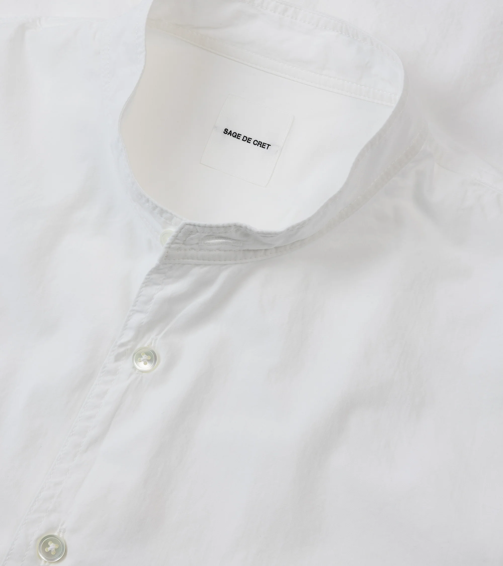 Sage de Cret Organic Cotton Broadcloth Stand Collar Long Shirt: Off White - Image 3