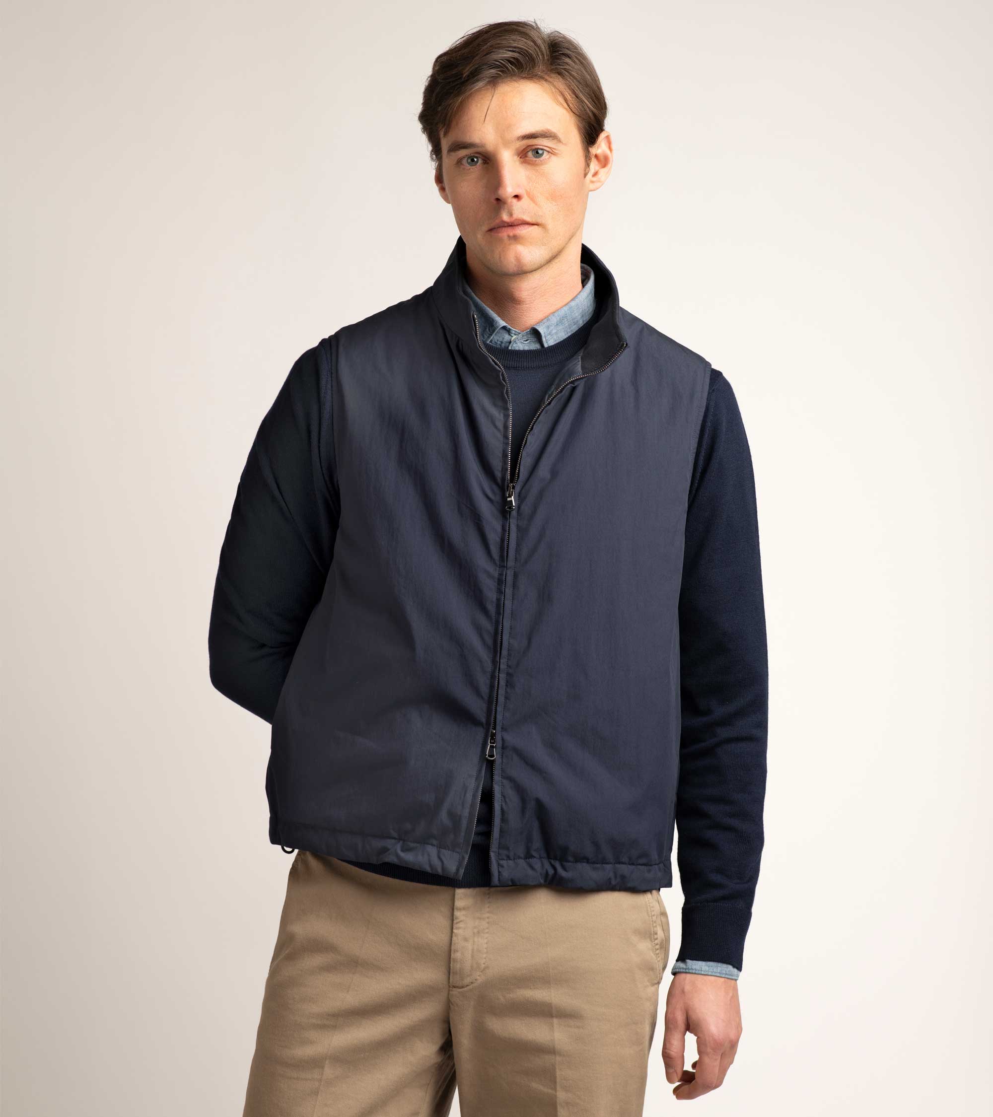 Trunk Frith Technical Gilet: Navy - Image 2